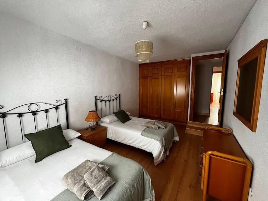 Casa De 5 Habitaciones Hasta 9 Plazas, La Casilla En Durcal, Granada Exterior foto